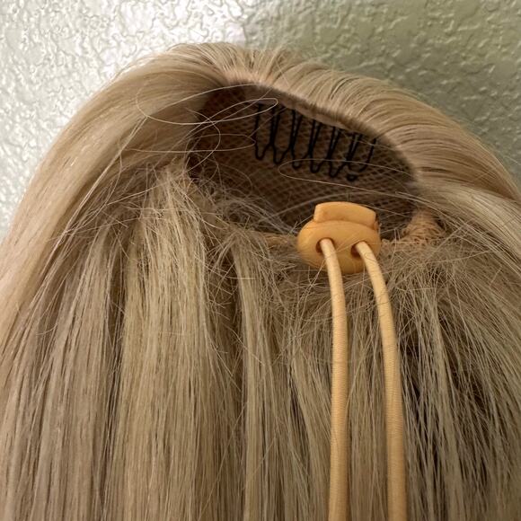 Chelsey Smith Crowns Drawstring Ponytail Extension Straight Light Blonde Y2K 90s - Picture 7 of 7